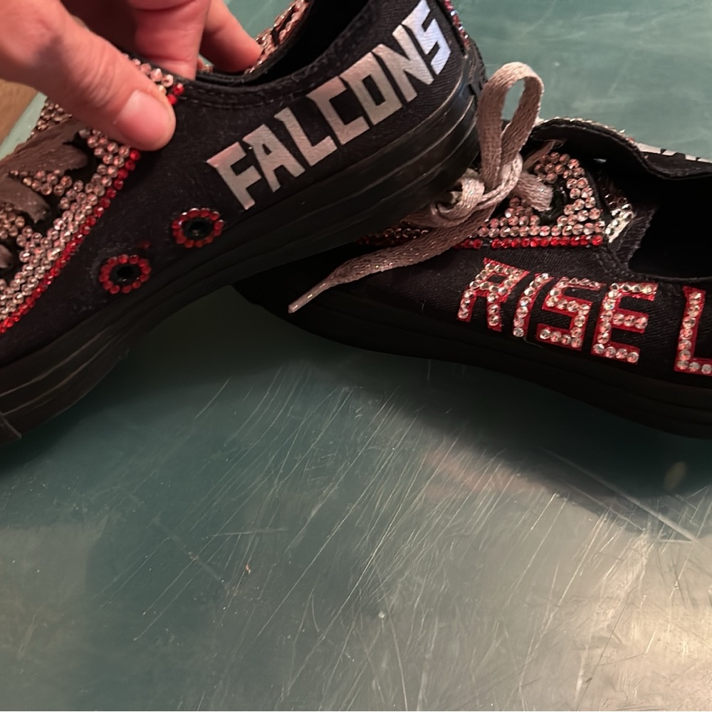 Custom Atlanta Falcons Converse size 7